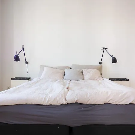 Apartment Spacious In The Heart Of Copenhagen